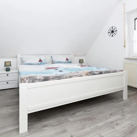 بيت للعطل Hosnhuus