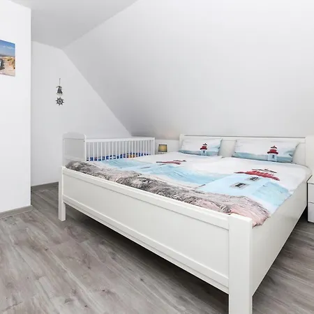 بيت للعطل Hosnhuus